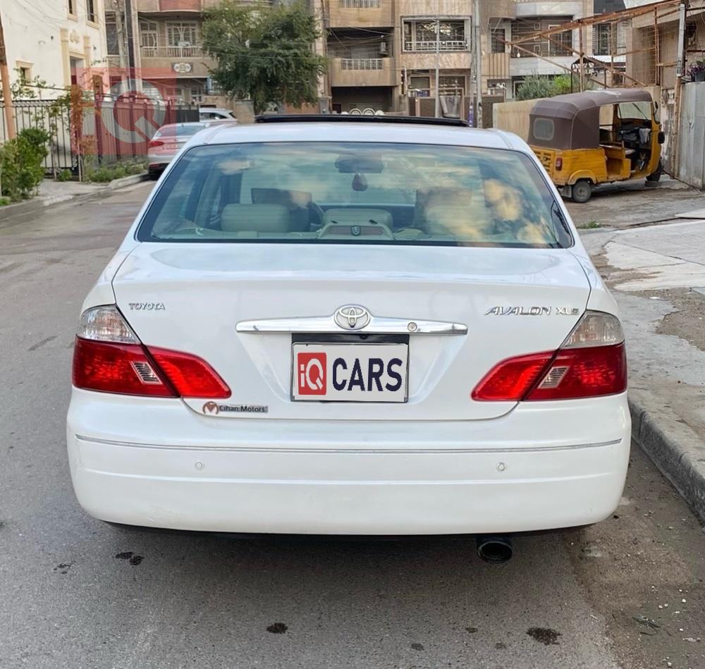 تويوتا أفالون